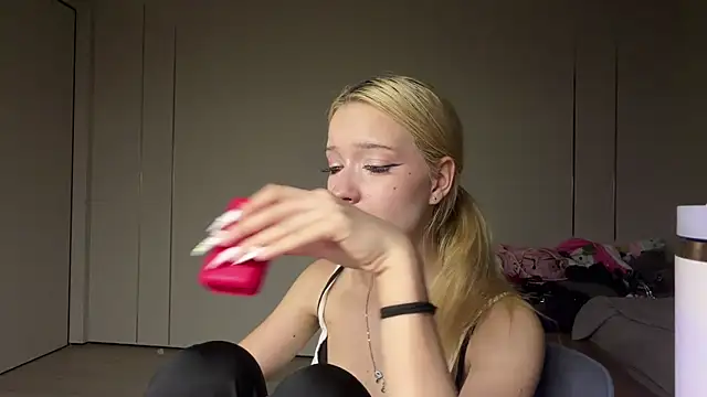 Anny_qte live