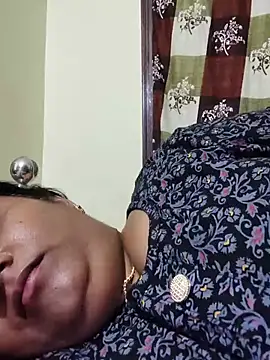 yamini1431 live