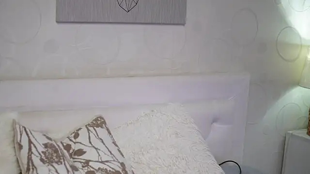 JadeYum live