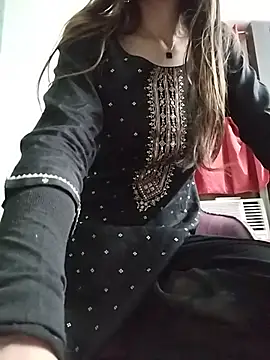 Noor_Darliing live