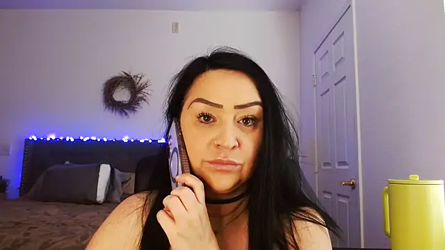 AlyssiaAmoreXO live