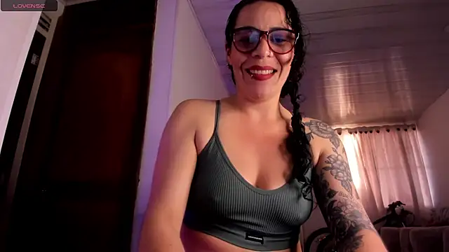 mia_velvet1 live