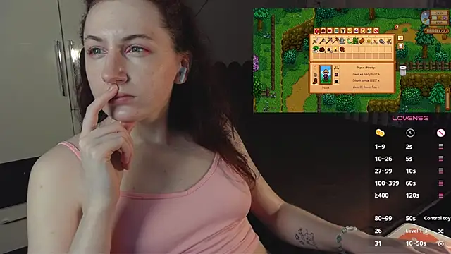 PricklyPeach live