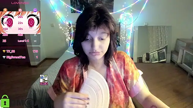 A_Skyy live