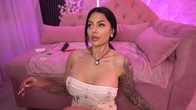 Ivy_Trixx live