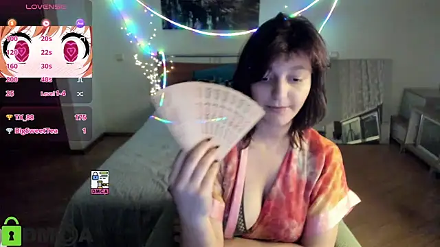 A_Skyy live