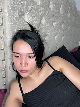 DaniRivers_ live