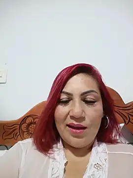 Agata_Traviesa live