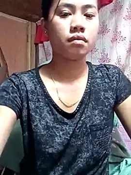 Cutie_body11 live