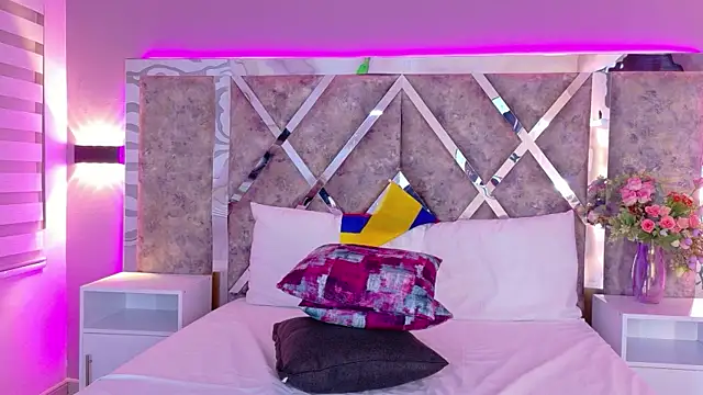 MarianaGarciaa__ live