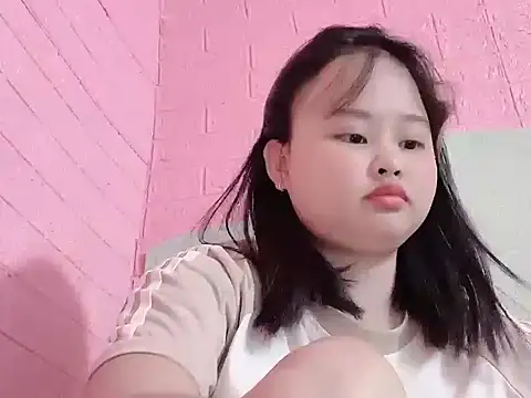 Elysia679 live