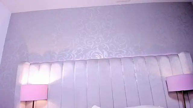 MadeleynRose live