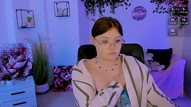 nikole_kitt live