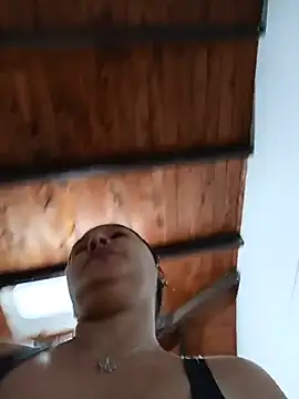 NattyVega live