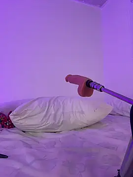 aurora_divine live