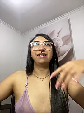 Elek_tra live