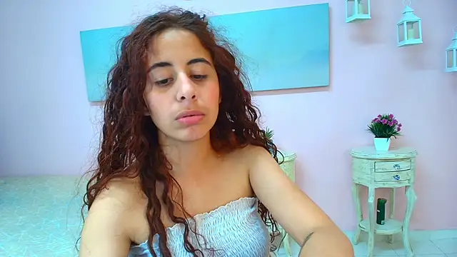 scarlett_clyde live