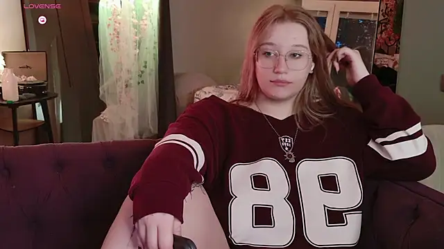 Morvelyn live