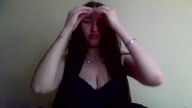 Milana_Lovee live