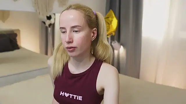 Cassie_Kelman live