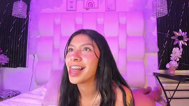 MelodiLovee_ live