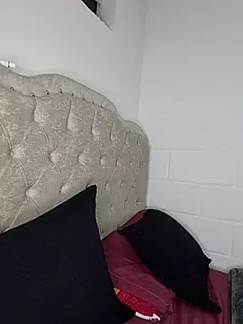DaniRivers_ live
