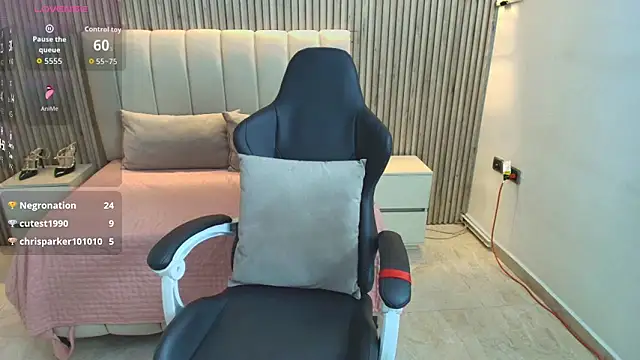 Maissa_nakier live