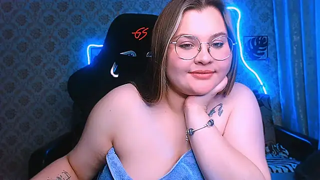 InLoveWithLife26 live