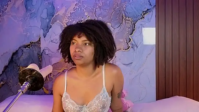 Lolalewis777 live