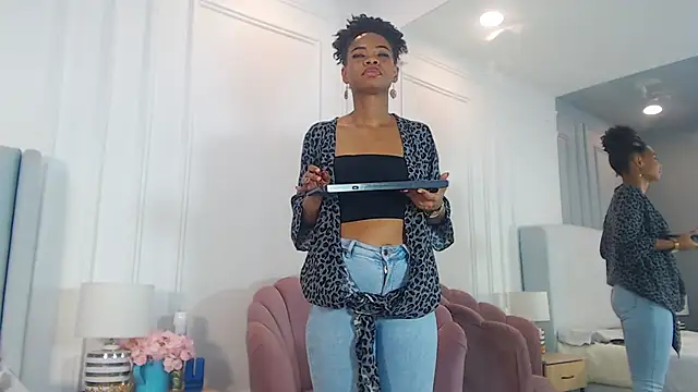 ChantalGarner live