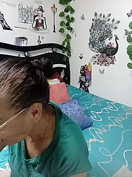 katrinna_ live