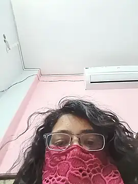 PallaviRathoreLive live