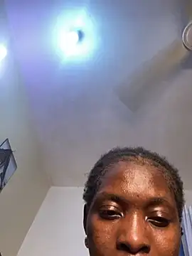 Margicqueen live