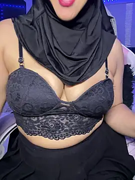 Jameela live