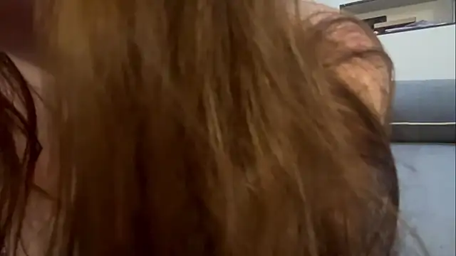Kissme_Kira live