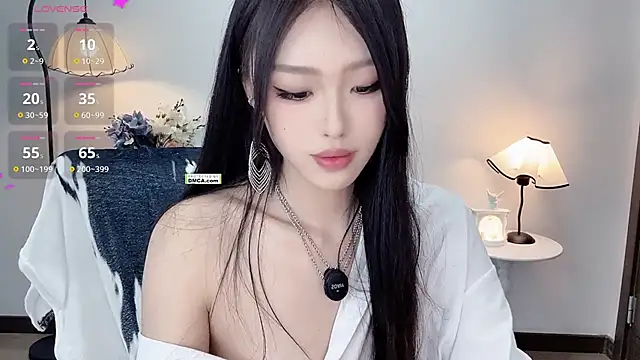 IAIA_iris live