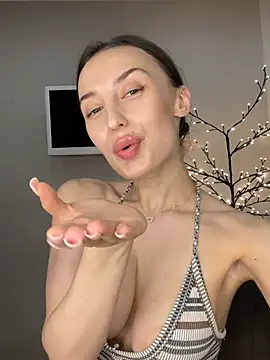 Polli_Kiss live