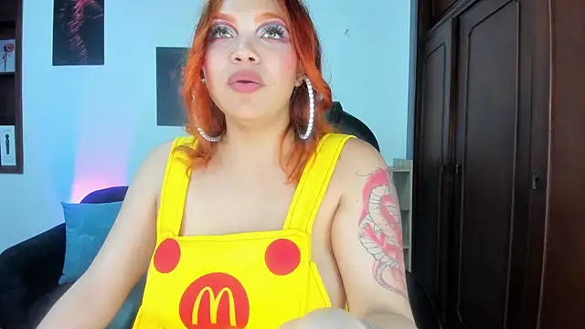 PamelaQueen_ live