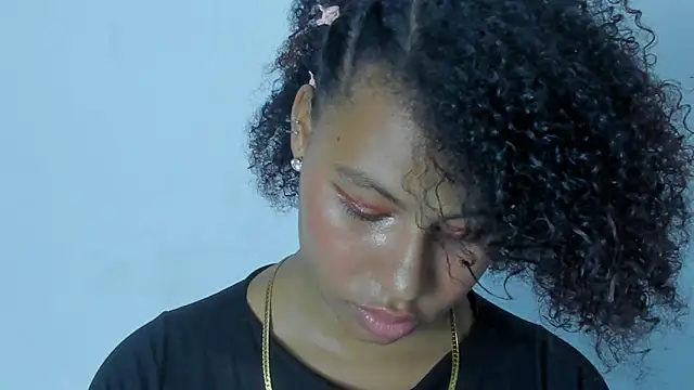 tatianasquirthot live