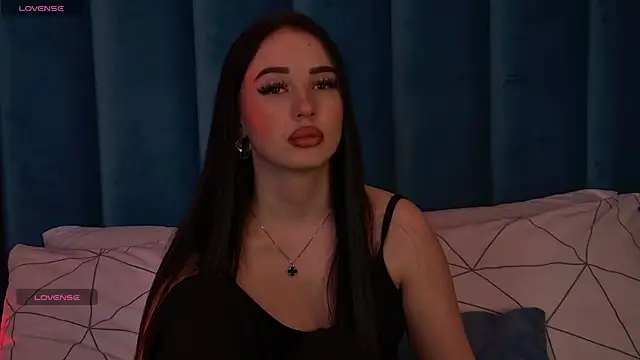 ArianaLim live