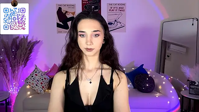 LinaMour live