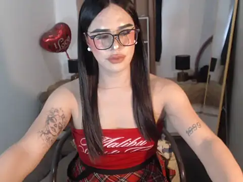 RebeccaTs live