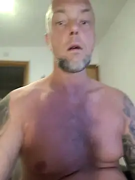 HornyDaddyMuscle live