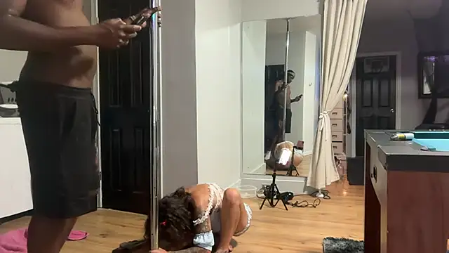 CoffeeNCreamHer live