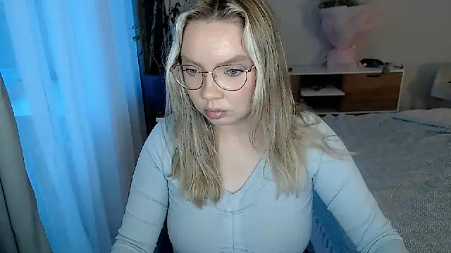 PolinaXXXXXJones live