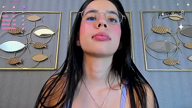 laraa_jeean live