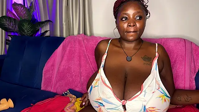 NaughtySexyDoll2 live