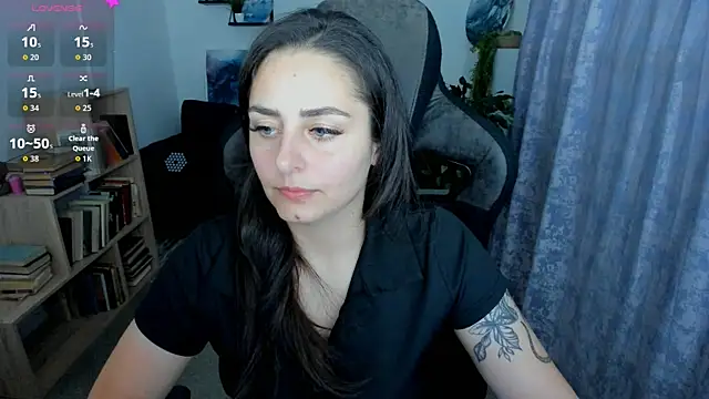 ValeriiMills live