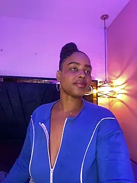 Ayla_Noir live