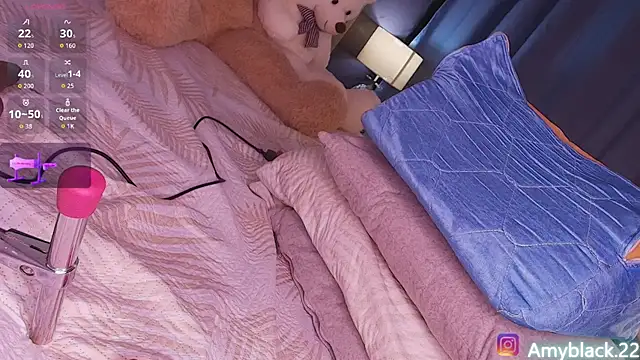 Amyblack__ live